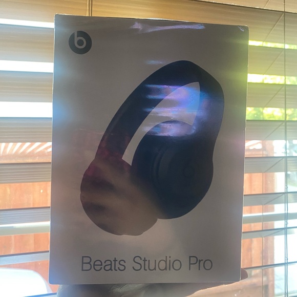 Beats studio pro (Black)